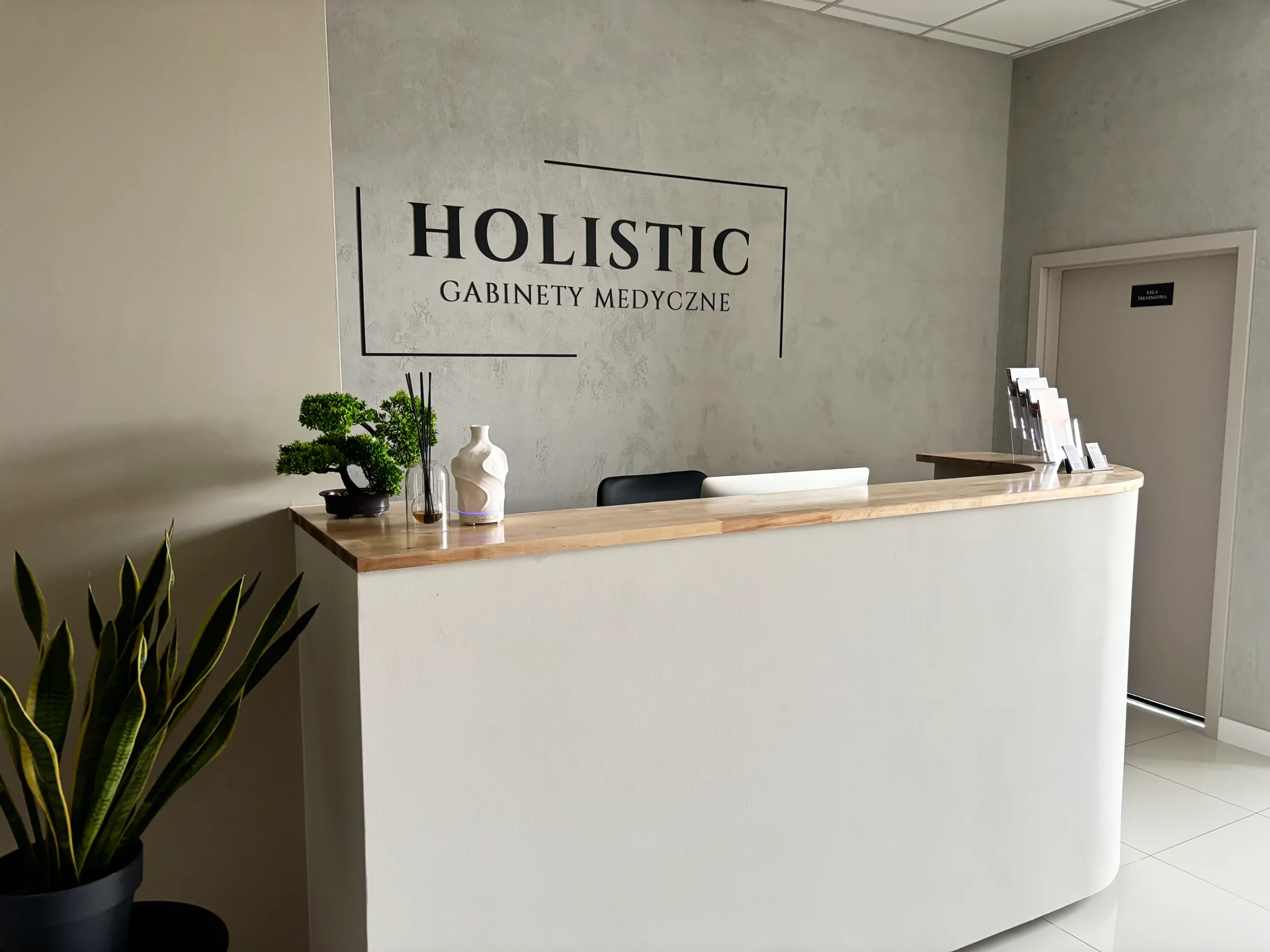 Recepcja Holistic Gabinety Medyczne w Wyszkowie